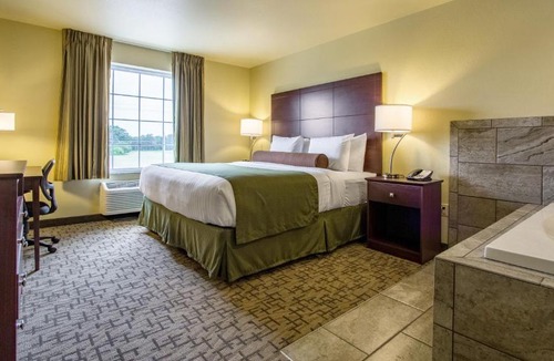 Orrville Hotel | Cobblestone Hotel & Suites - Orrville