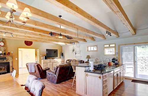 Downieville-Lawson-Dumont House | Colorado Mountain Vacation Home Rental near Denver