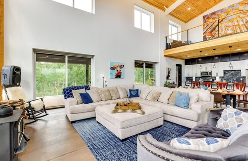 Fairplay Cottage | Colorado Retreat w/Gas Grill & Mountain Views!