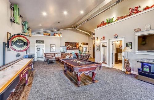 Weld County House | Colorado Retreat With Game Room, Hot Tub & Pool