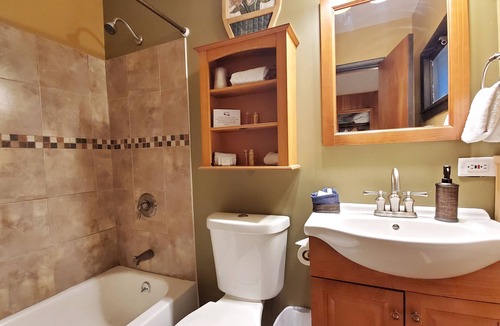 Estes Park Hotel | Come stay at the Rustic River Lodge for unbelievable views!