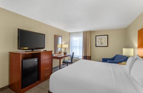 Fallon Hotel | Comfort Inn & Suites Near Fallon Naval Air Station