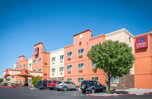 Northeast Heights Hotel | Comfort Suites Albuquerque-North Journal Center