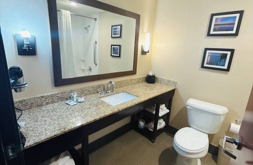 Sun Valley Hotel | Comfort Suites Near Denver Downtown