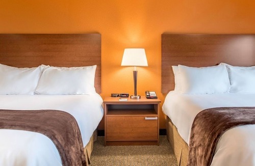 Monaca Hotel | Comfortable Space for Families – Easy Access to Attractions
