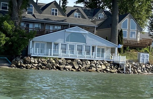 Vermilion Cottage | Completely renovated cottage on beach