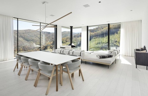 Brush Creek Village House | Contemporary Brush Creek Masterpiece