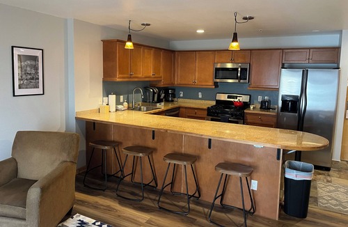 Taos Ski Valley Condo | Convenience and Amenities in the Resort Base