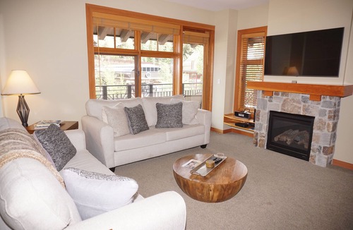 Snowmass Village Condo | Corner Unit Ski-in/out residence is just steps from the Lifts!