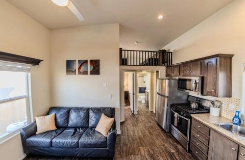 Moab House | Corona Arch Cabin #04