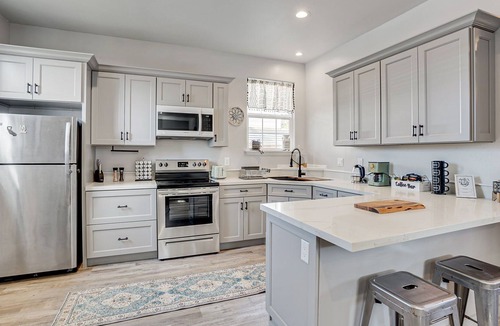 Eureka Cottage | Cottage Oasis with Beautiful Private Yard - Pet Friendly!