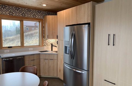 Mount Crested Butte Apartment | Couples retreat with private hot tub, endless views, and hiking trails above you