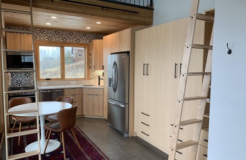 Mount Crested Butte Apartment | Couples retreat with private hot tub, endless views, and hiking trails above you