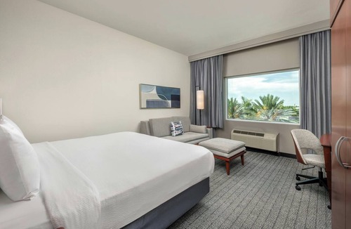 Homestead Hotel | Courtyard by Marriott Miami Homestead