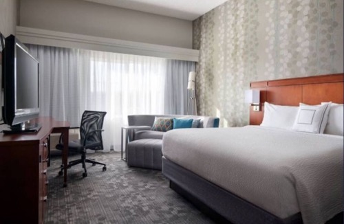 Milpitas Hotel | Courtyard by Marriott Milpitas Silicon Valley. 5 miles away From Levi's Stadium.