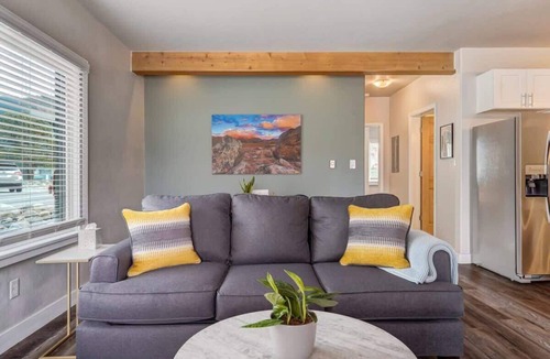 Buena Vista Condo | Coyote Condo! Pet Friendly with Sweeping Views!