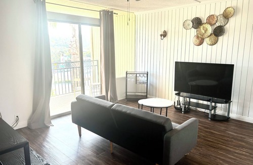 La Habra Apartment | Cozy 1-bedroom Apt in La Habra Full Size Kitchen in Gated Community