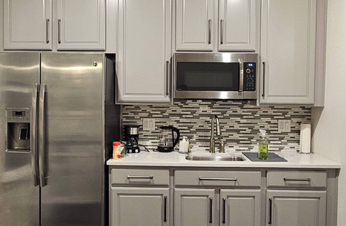 Parker Apartment | Cozy 1-bedroom in quite neighborhood WiFi and AC in enchanting Aurora