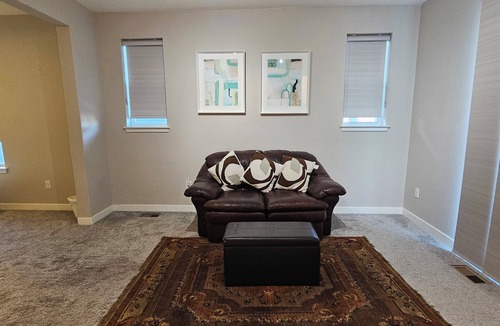 Parker Apartment | Cozy 1-bedroom in quite neighborhood WiFi and AC in enchanting Aurora