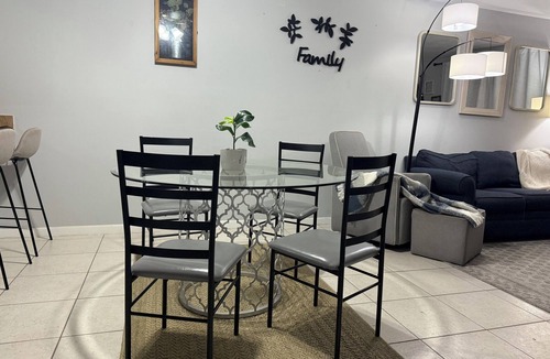 Miramar House | Cozy 2 Bedroom Home Near Hard Rock Stadium