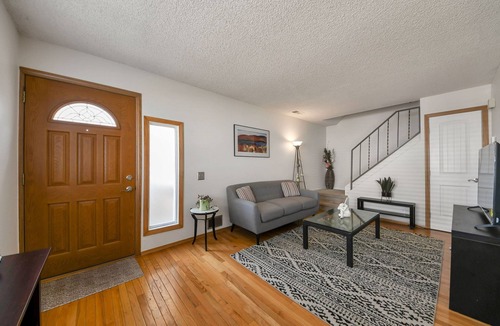 Hampden South House | Cozy 2-bedroom townhome in DTC in Denver for 4 people.