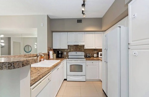 Aventura Apartment | Cozy and Beautifull First Floor Apartment in Aventura Florida
