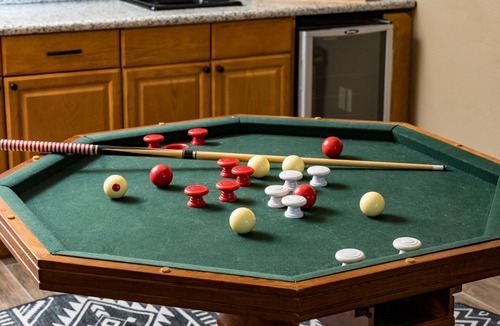 Crown Ski Chalet | Cozy Breck Chalet - Private Sauna, Hot Tub, Fire Pit + 1.5mi to Breckenridge!