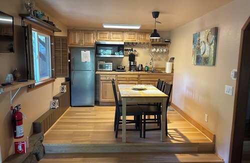 Tahoe Village Cabin | Cozy cabin at Heavenly. Sleeps 8.