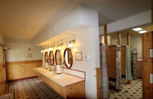 Clark Cabin | Cozy Cabin Rental with Vintage Claw Tub near Steamboat Springs, Colorado