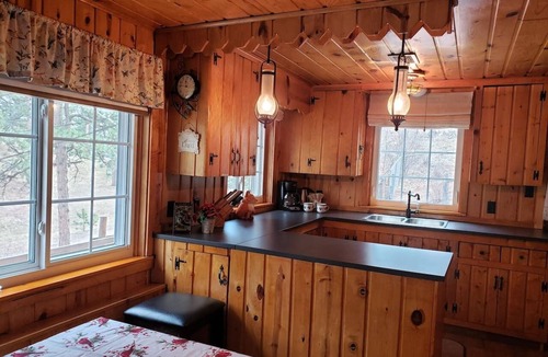 Cascade-Chipita Park House | Cozy Cabin for Family and Friends Near Pikes Peak
