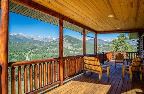 Windcliff Estates House | Cozy Cabin with Pool Table and Stunning Panoramic Mountain Views in Estes Park, Colorado