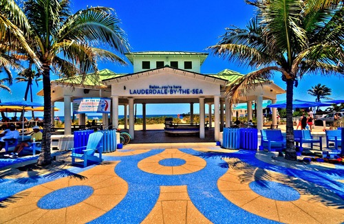 Fort Lauderdale Apartment | Cozy, Clean Efficiency in NE Ft. Lauderdale with large gated carport.
