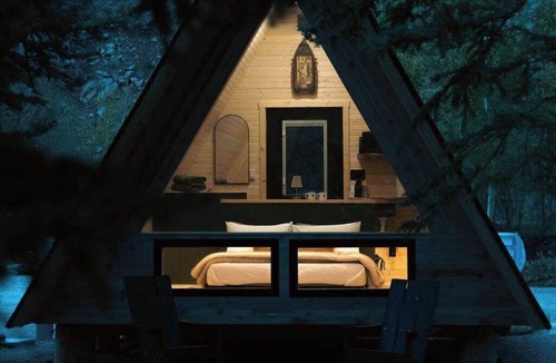 Grant Cabin | Cozy Creekside A-Frame Retreat - LostFork Basecamp