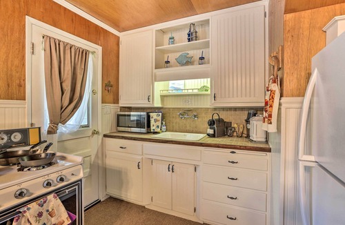 Crestline Cabin | Cozy Crestline Cabin, Close to Lakes, Parks!