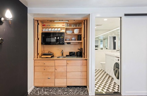 Aspen Condo | Cozy Cute Mountainside Ski-In-Ski-Out Studio