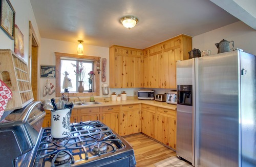 Dolores House | Cozy Dolores Getaway: Hike, Fish + More!