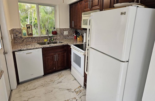East Fort Lauderdale Apartment | Cozy Duplex overlooks the water and is within walking distance of the beach!
