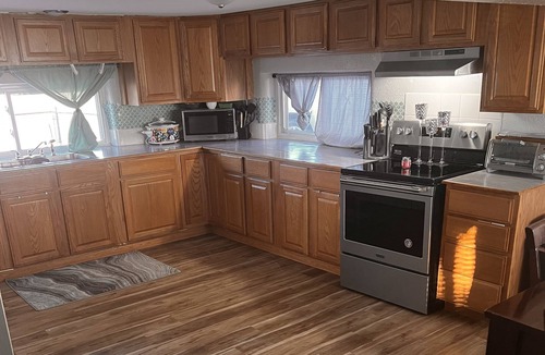 Fountain House | Cozy home away from the city. Super quiet/peaceful home with the best sunsets