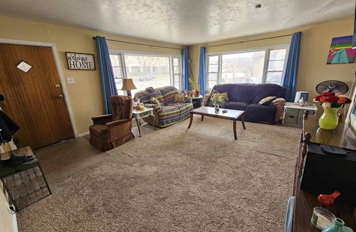 Aberdeen House | Cozy House in Pueblo Colorado in Safe Neighborhood