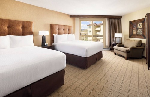 Mount Crested Butte Hotel | Cozy Mountain Retreat w/Balcony & Stellar Ski-In/Ski-Out Access