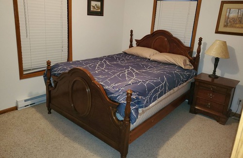 Warm Springs House | Cozy Mountain Home--Mountains, Mines, Trails. Skiing 40 min