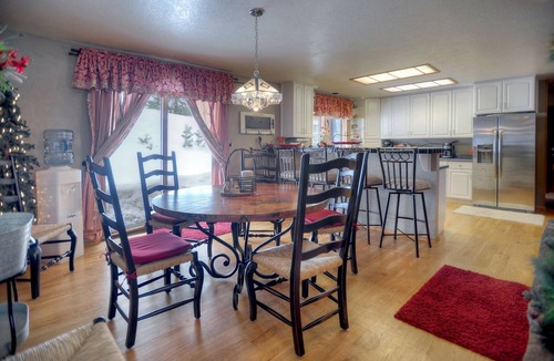 Bayfield House | Cozy Seven Pines Cabin | Fireplace & Trail Access