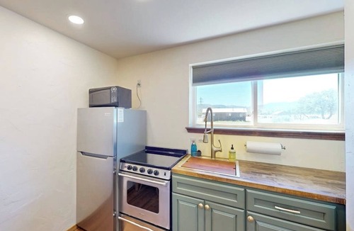 South Fork Apartment | Cozy studio w/nearby hiking & biking trails, free Wifi