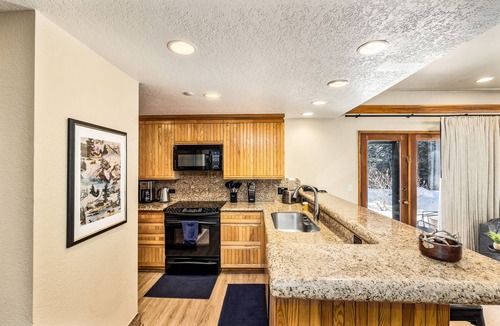 Beaver Creek Condo | Cozy up in this Scenic 2BR Retreat—Steps from Trails, Lifts & Village Dining!
