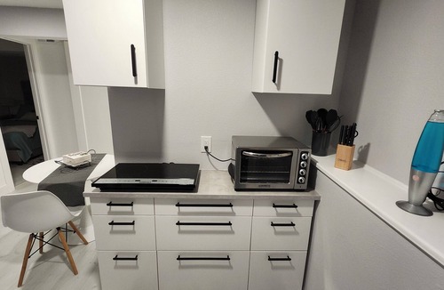 Englewood Apartment | Cozy walkout basement in fantastic Centennial area with WiFi, AC