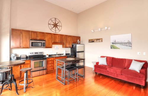 Sandusky Condo | Crank Up Your Summer.Upgrade Your Stay