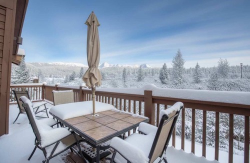 Vista Point Condo | Creekside Breckenridge Gem: Hot Tub and Fire Pit