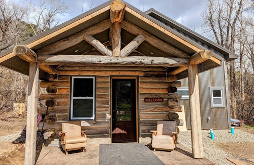 Crawford Cabin | Creekside Cabin on 80 Acres near The Black Canyon!