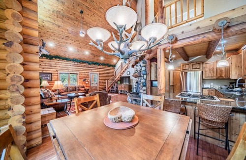 Carriage Hills Cabin | Creekside cabin with hot tub, views, fireplace