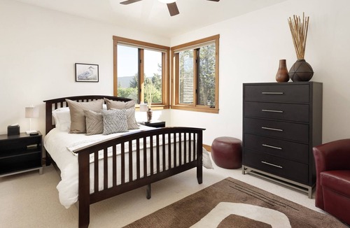 Carbondale House | Crystal Valley Abode | RVR Retreat for 30+ Nights